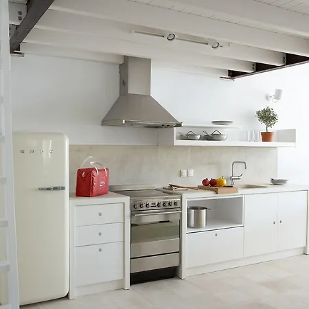 Villa Fabrica Santorini Pýrgos