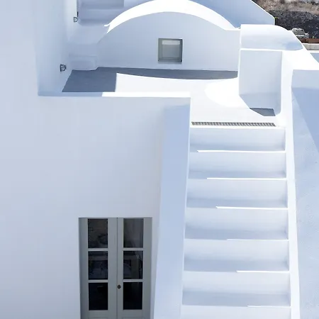 Fabrica Santorini Pýrgos