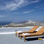 Fabrica Santorini Pyrgos Kallistis