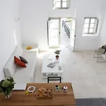Fabrica Santorini Villa Pyrgos Kallistis