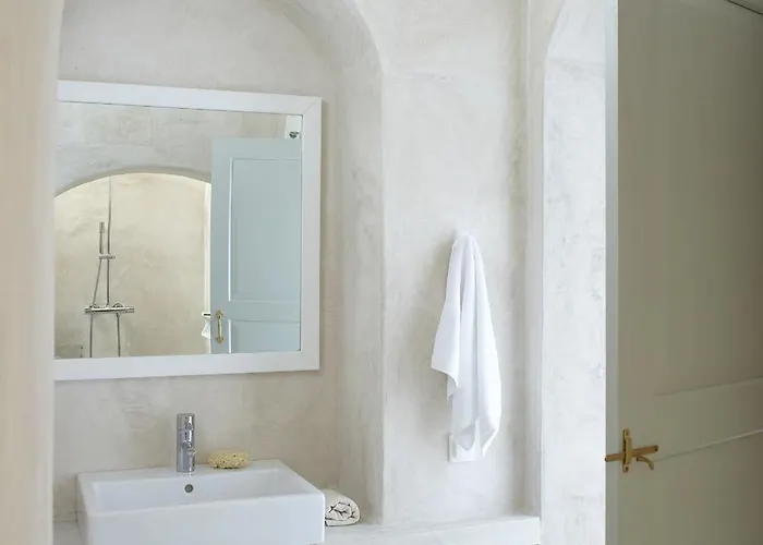 Fabrica Santorini Pýrgos