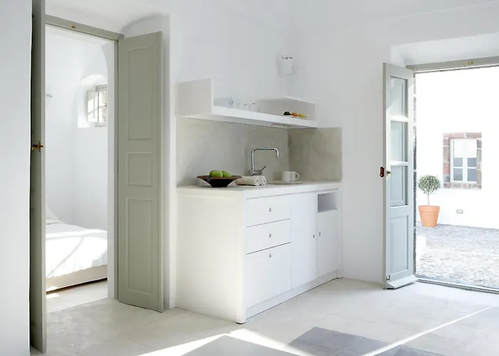 Fabrica Santorini Pýrgos