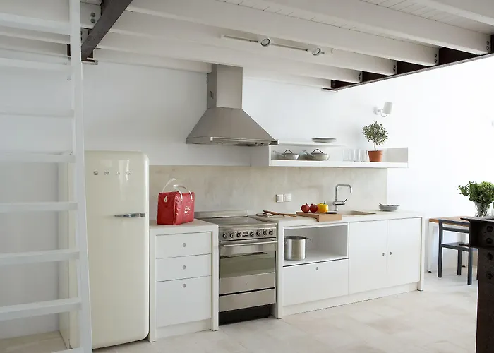 Villa Fabrica Santorini Pýrgos