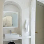 Villa Fabrica Santorini Pyrgos Kallistis